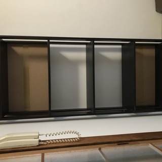 冷蔵庫・ベッド・電子レンジ・テーブル・イスなど売ります
