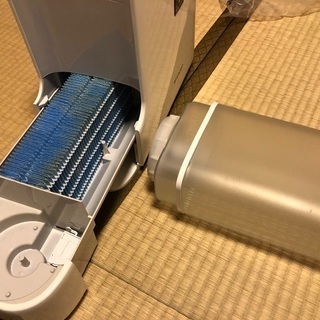 過熱気化式加湿器 SHARP 引き取りの方が決まりました。の画像