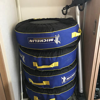 215/65R16 スタッドレスタイヤ　4本セットの画像