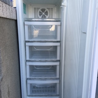 中古★冷凍庫JF-NUF132G Live Series ホワイ...