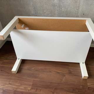 [最終]IKEA テーブル2段 明日2/29に取りに来れる方の画像