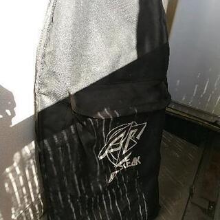 【値下げ！】ボディボード(ケース付き)の画像