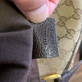 GUCCI ショルダーバッグ 本物の画像