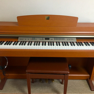 電子ピアノ　YAMAHA Clavinova CLP-230C