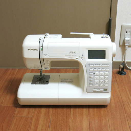 美品 ジャノメ コンピューターミシン S7800 説明書 付属品完品 もちろん実働です。