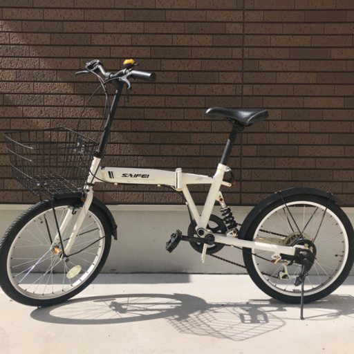 お引渡し決定   4名様キャンセル待ち◆折り畳み自転車◆ホワイト◆動作品！◆サス付き！◆ギア6速！