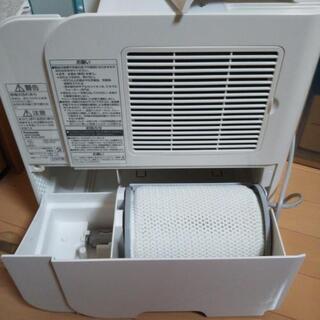 Panasonic 加熱気化式加湿器の画像