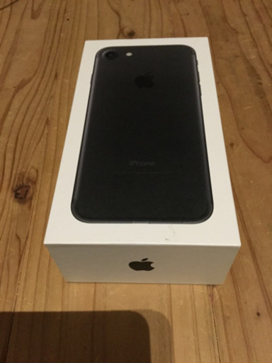 iphone7 128G simフリー　ほぼ新品