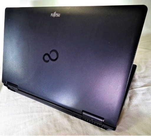 ノートパソコン Fujitu i3/3100M 2.4G(3M)Office2019