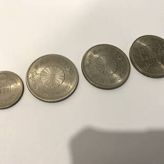 昭和の記念硬貨14枚セット（昭和39年東京五輪、大阪万博、天皇御在位など）の画像