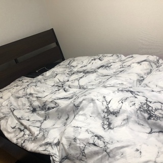 IKEAダブルベット  フレーム(マットレスも希望なら可)の画像