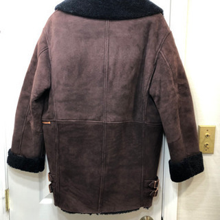 diesel ディーゼル　リアルムートンコート　新品　定価25万 レディースＬの画像