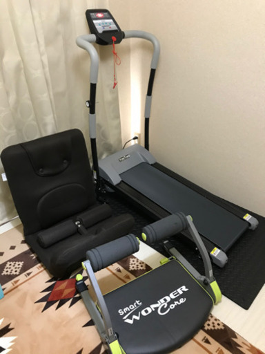 取引中　電動ルームランナー　ワンダーコア　ダンベル