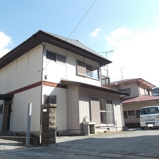 ●クルマ好きバイク好き必見！駅横広大敷地のリフォーム済住宅●事務...