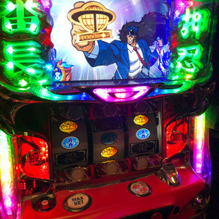 備品！76000円の8扉ロッカーを26000円-パチスロ実機