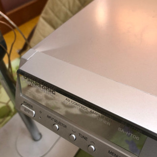 Panasonicのホームシアター用のアンプとスピーカーです。の画像