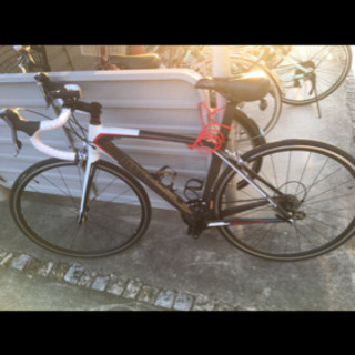 カーボン　軽量　ロード　バイク　モメンタム　自転車