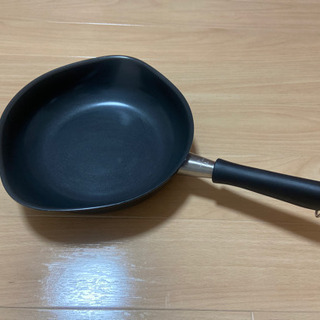 柳宗理デザイン、フライパン22cm IH対応の画像