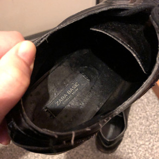 ZARA 革靴の画像