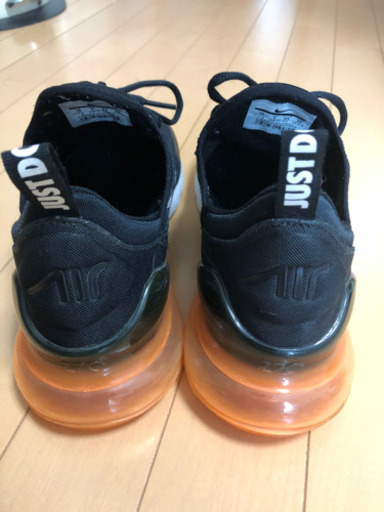 NIKE エアマックス 270
