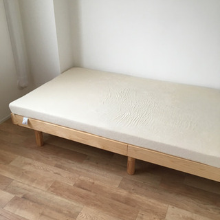 シングルベッド(マットレスつき)美品の画像