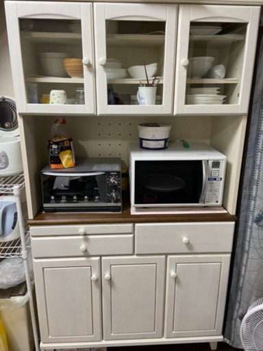 食器棚　キッチンボード　ホワイト　美品