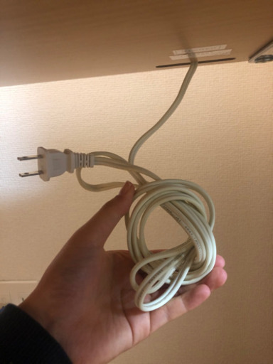 コンセント2口付き作業・勉強用机　椅子