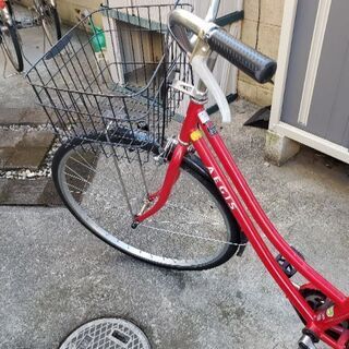 ママチャリ　赤の画像