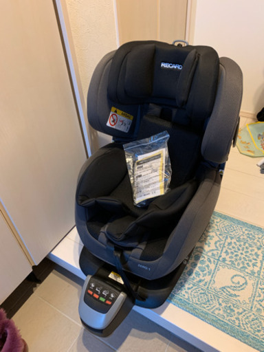 RECARO ZERO 1 チャイルドシート　綺麗