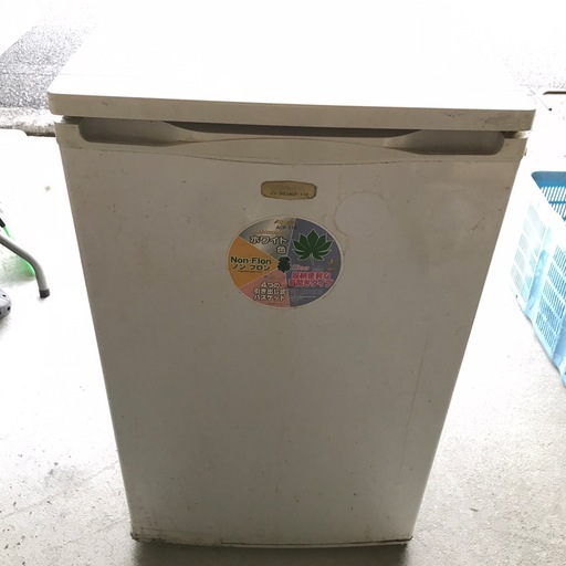アビテラックス 電気冷凍庫 100V 近隣は配達致します！！
