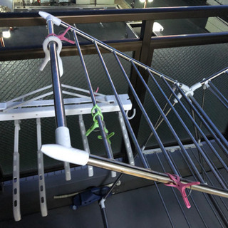 洗濯物干し竿の画像