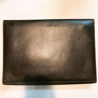 【美品】dunhill ブラックレザー クラッチバッグの画像