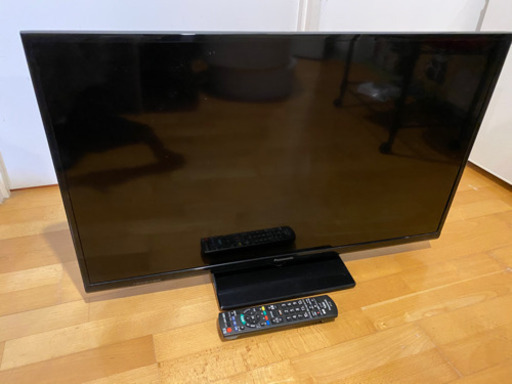 パナソニック　32型　テレビ