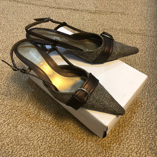 PINK A LA MODE  パンプス　茶色　Ｌの画像