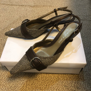 PINK A LA MODE  パンプス　茶色　Ｌの画像