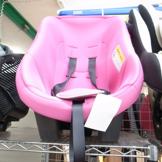 タカタ チャイルドシート 【モノ市場東浦店】