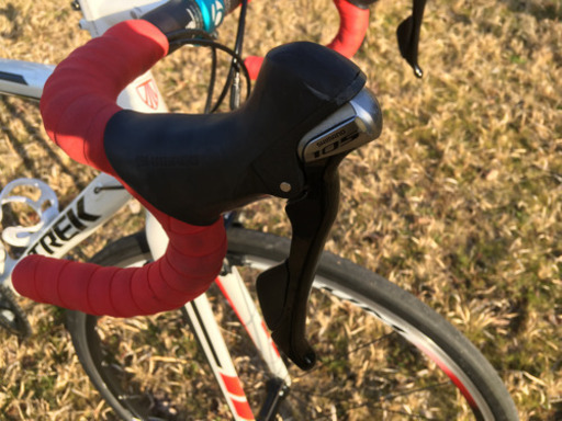 TREK（トレック）MADONE（マドン） 2.1　2015年モデル　カスタム諸々　ロードバイク