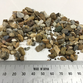 金魚/熱帯魚用 砂利 最大5kg 差し上げます