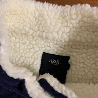 AZULダウンベストの画像