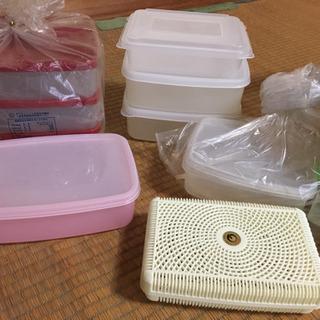 各種タッパ