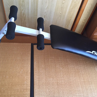【値下げ】トレーニング用品 シットアップベンチ 腹筋台