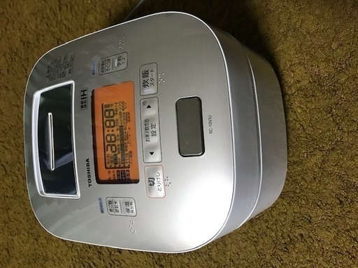 東芝　真空IHジャー炊飯器　RC-10VXJ　５合炊き　チョット難あり