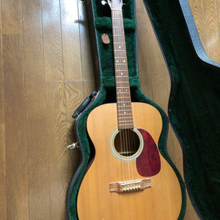 マーチン アコギ　補修歴あり　傷多数　martinハードケース付属の画像