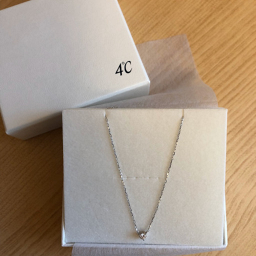 4°cダイヤネックレス