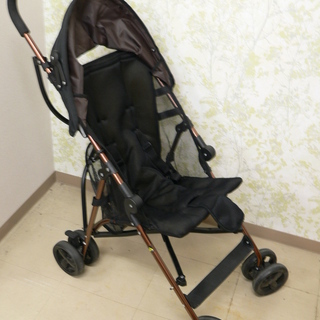 西松屋 B型 ベビーカー バギー 7ヵ月～36ヵ月まで 15kg...
