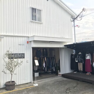 【アパレル/泉大津市】接客・販売スタッフ募集♬ 子育て中の方活躍中！の画像