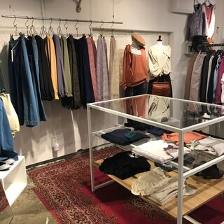 【アパレル/泉大津市】接客・販売スタッフ募集♬ 子育て中の方活躍中！の画像