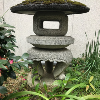 灯籠　石　高さ70センチの画像