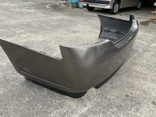 Y50 フーガ　リアバンパー　中古品