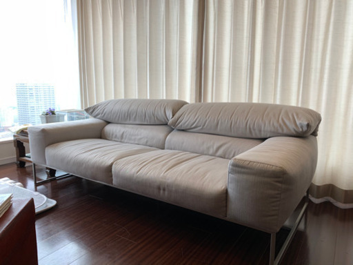 イタリア高級家具　erba (エルバ) フォーエバーヤング 3人掛けソファ